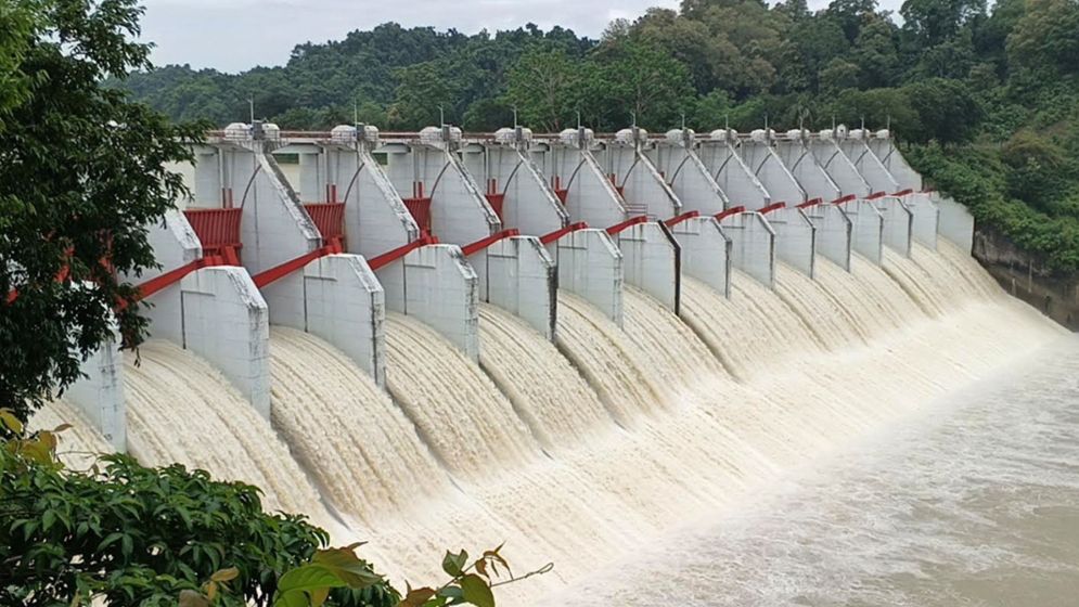 খুলে দেয়া হয়েছে কাপ্তাই বাঁধের ১৬ জলকপাট