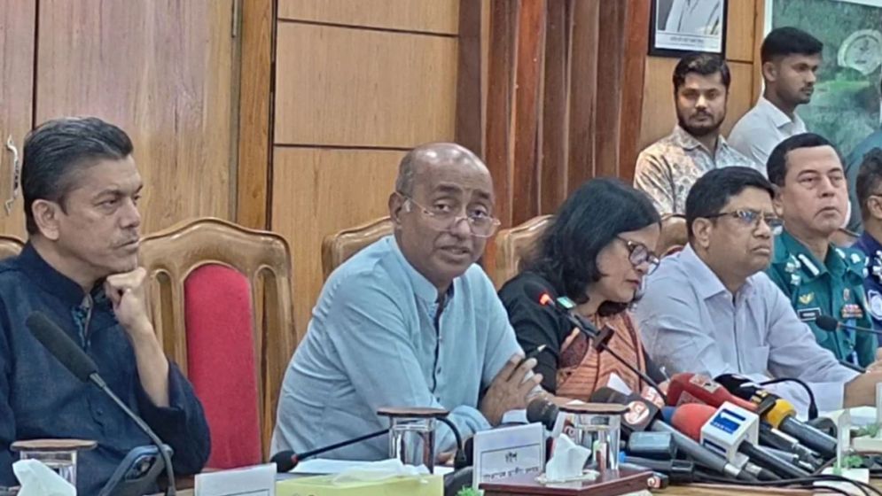 'অপরাধীদের জামিনে সরকারি আইনজীবীরা জড়িত থাকলে কঠোর ব্যবস্থা নেয়া হবে'