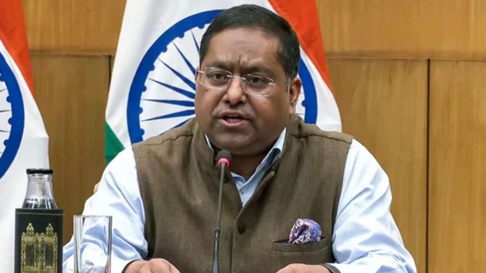 বাংলাদেশের প্রধানমন্ত্রীকে দুটি আমন্ত্রণপত্র পাঠিয়েছিল ভারত: জয়সওয়াল