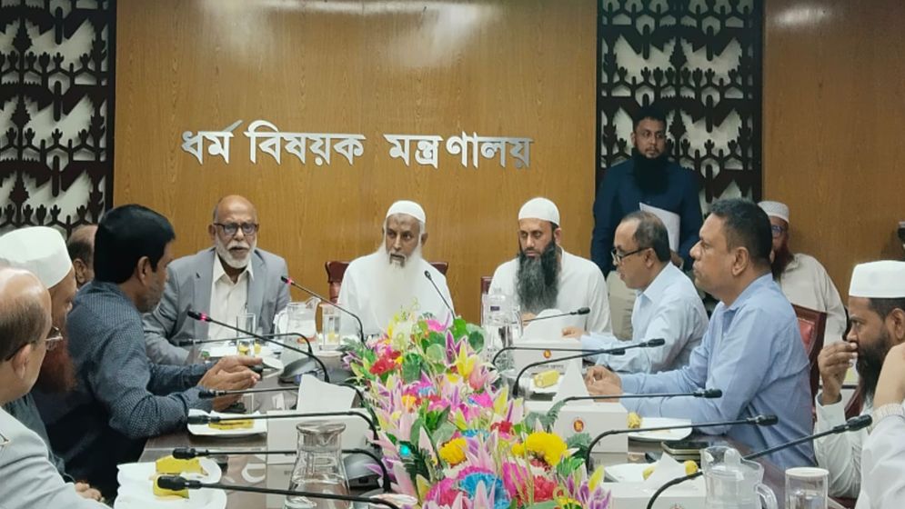 হাজিদের কোনো কষ্ট ও অবহেলা সহ্য করা হবে না: ধর্মমন্ত্রী