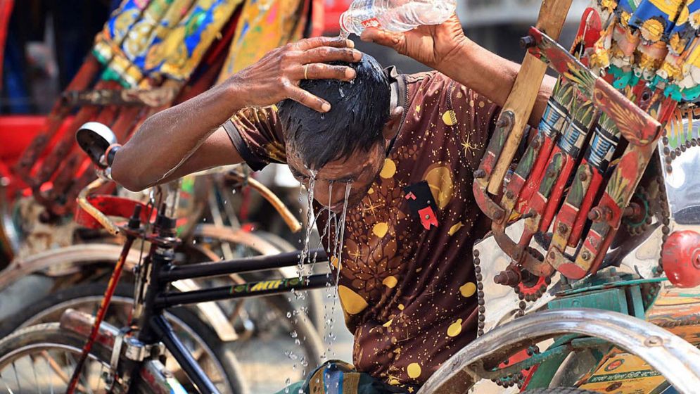 রাজধানীসহ ১৮ জেলায় বইছে তাপপ্রবাহ