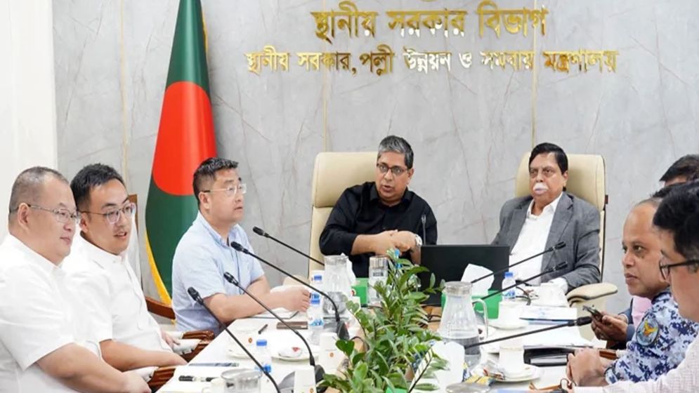'বর্জ্য ব্যবস্থাপনায় আধুনিক ও টেকসই প্রযুক্তি ব্যবহারে জোর দিতে হবে'