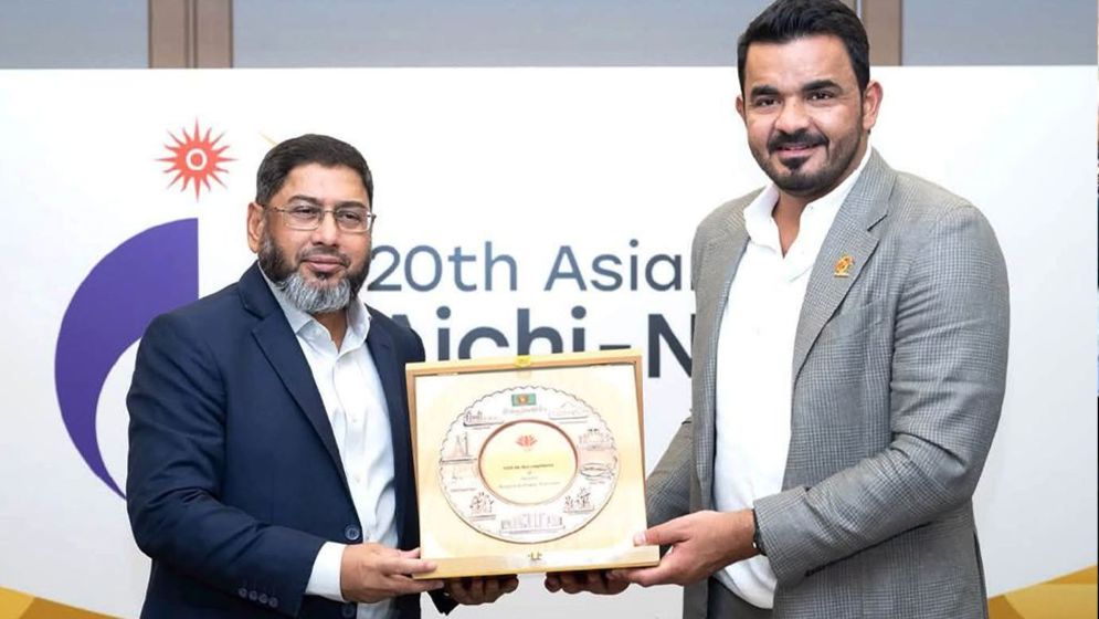 জাপান সফর শেষে দেশে ফিরেছেন সেনাপ্রধান
