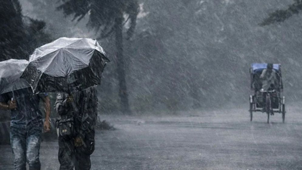 দুপুরের মধ্যে ৬ জেলায় বজ্রবৃষ্টির সতর্কতা