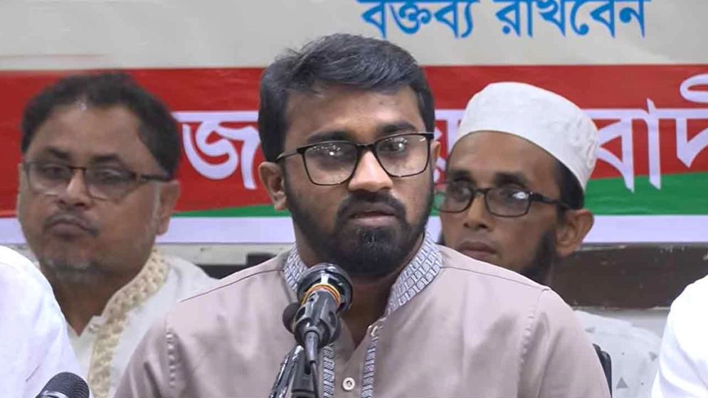 'নাসীরুদ্দীন পাটওয়ারীকে রিমান্ডে নিলেই বের হবে বাসে আগুন দিচ্ছে কারা'