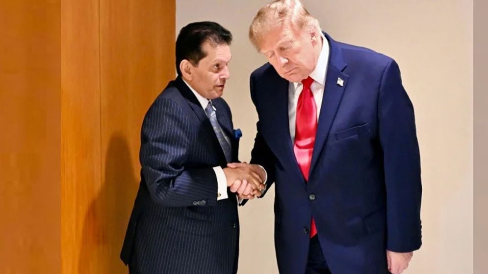 ট্রাম্পের সাথে খলিলুর রহমানের একান্তে মতবিনিময়