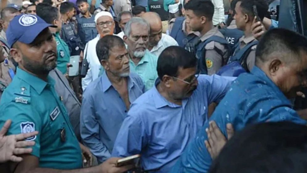 কারাগারে পাঠানো হল জাসদ কার্যালয় থেকে আটক ২৭ জনকে