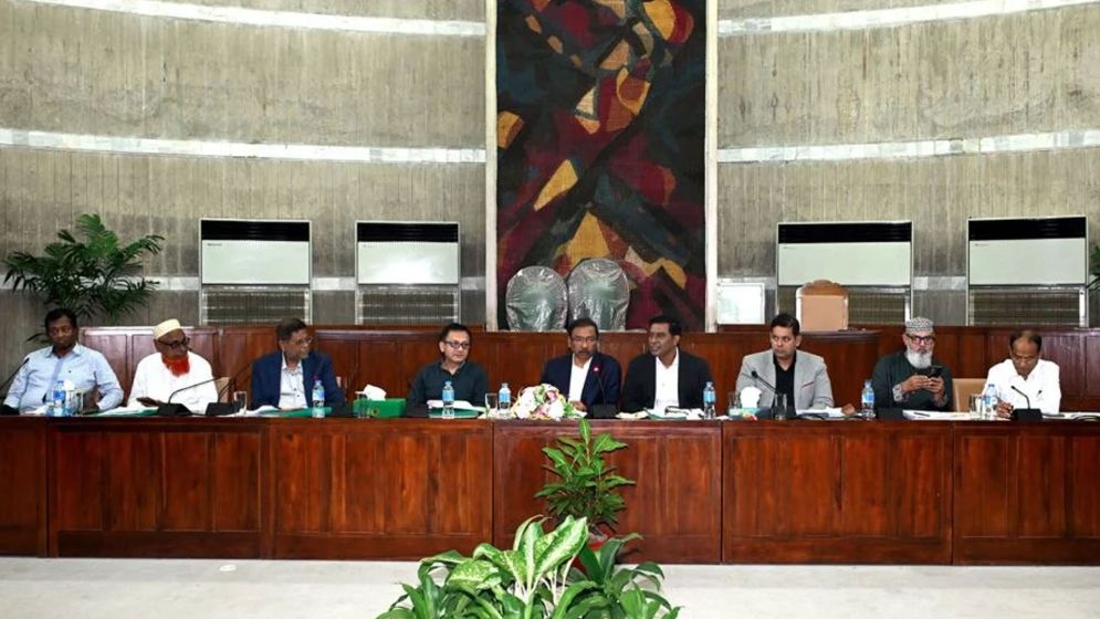 চিনি কলগুলোকে লাভজনক প্রতিষ্ঠানে পরিণত করার নির্দেশনা