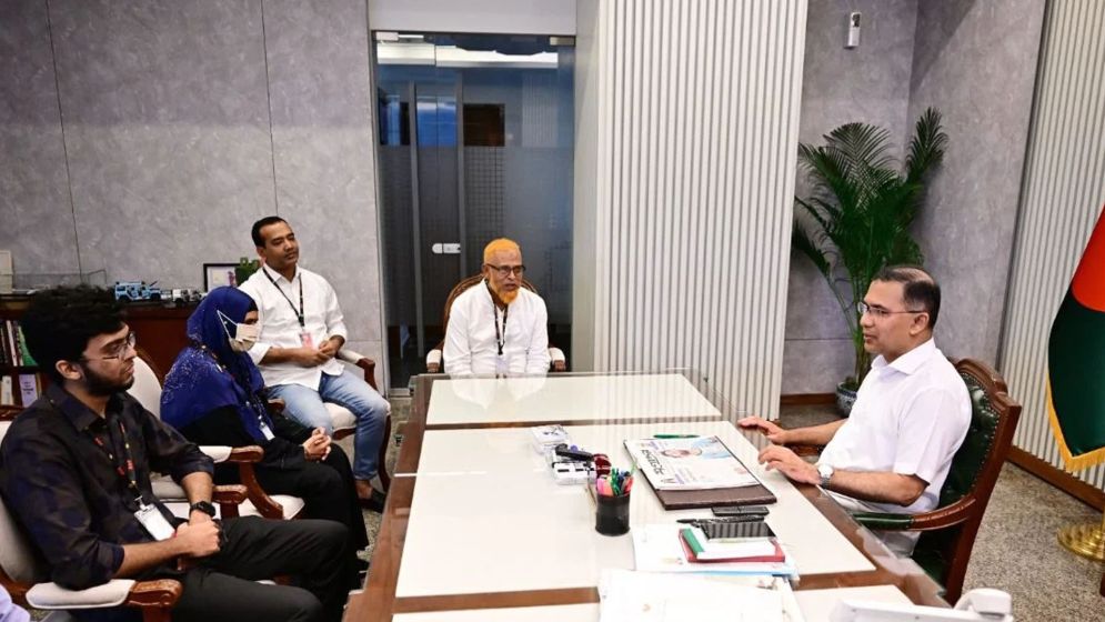 প্রধানমন্ত্রীর সাথে আবরার ফাহাদের পরিবারের সাক্ষাৎ