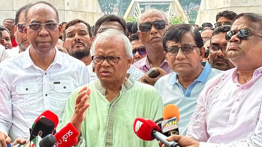 সড়ক পরিবহনে নৈরাজ্য বন্ধের আশা রুহুল কবির রিজভীর
