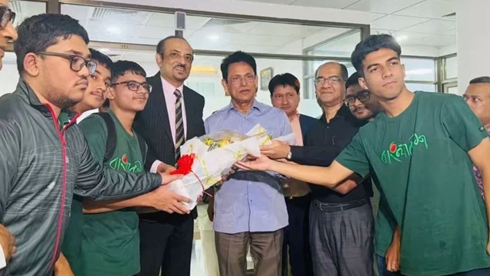 'তোমরাই ভবিষ্যত বাংলাদেশকে নেতৃত্ব দেবে'