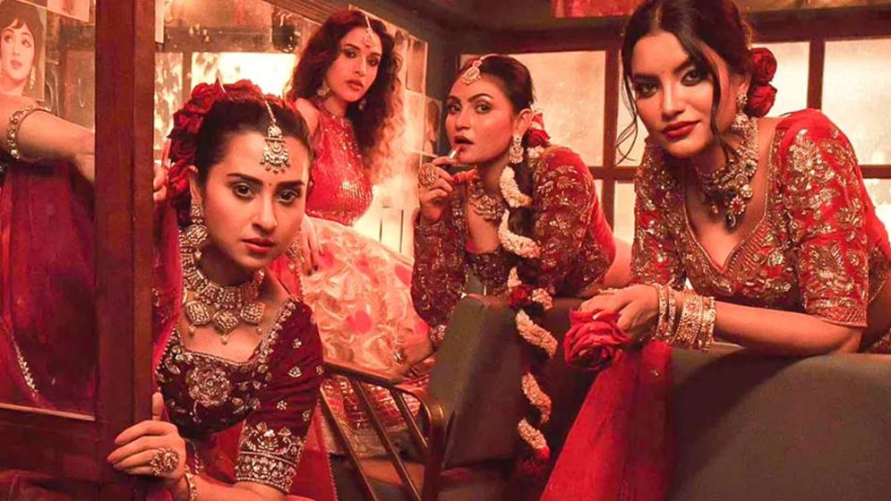 ওটিটিতে মুক্তি পেল 'প্রেশার কুকার'