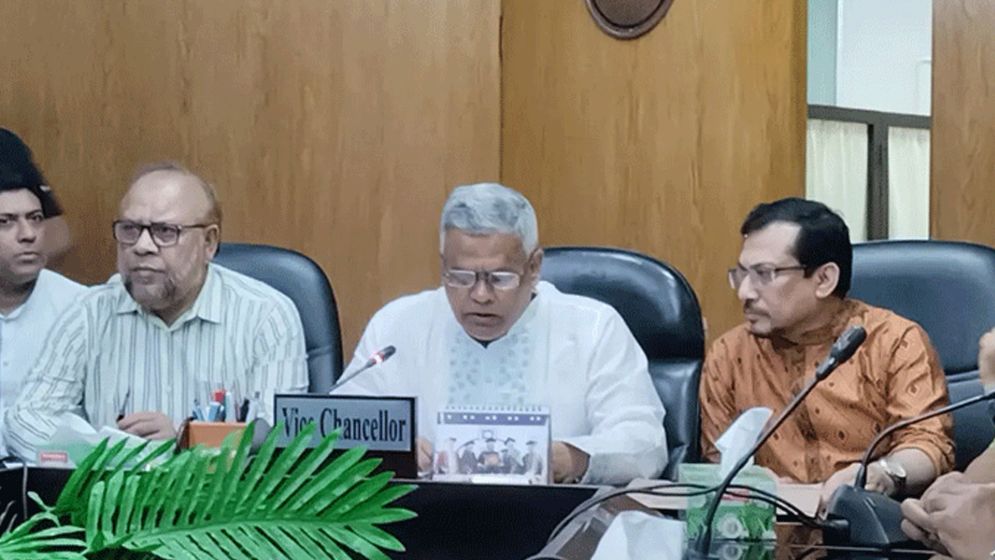 রাবিতে সাংবাদিকদের ওপর হামলা, ৪ শিক্ষার্থীকে বহিষ্কারের সুপারিশ
