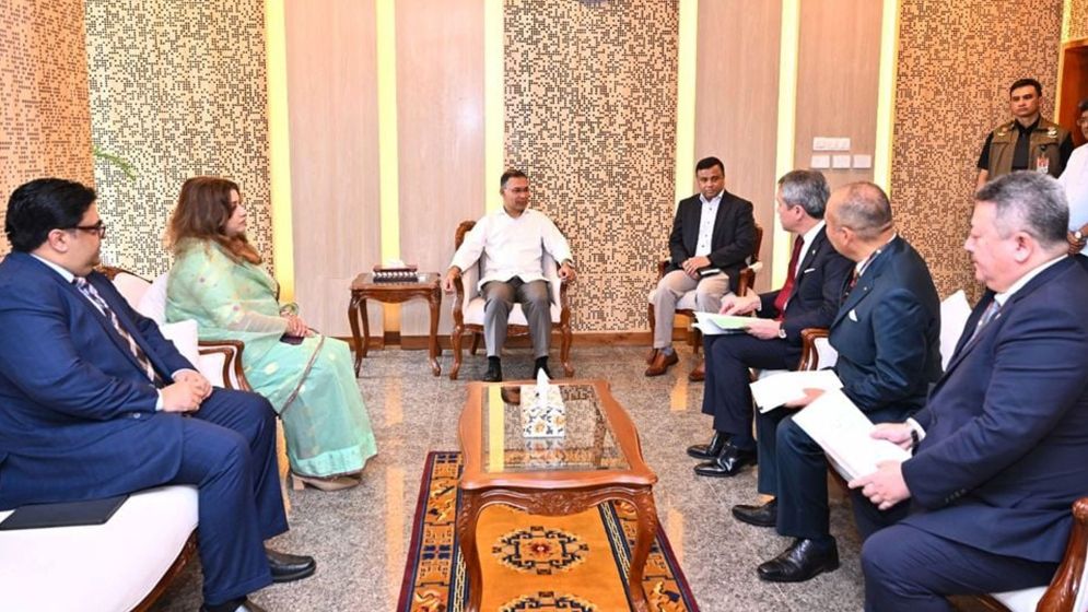 প্রধানমন্ত্রীর সাথে মারুবেনি কর্পোরেশনের প্রতিনিধিদলের সাক্ষাৎ
