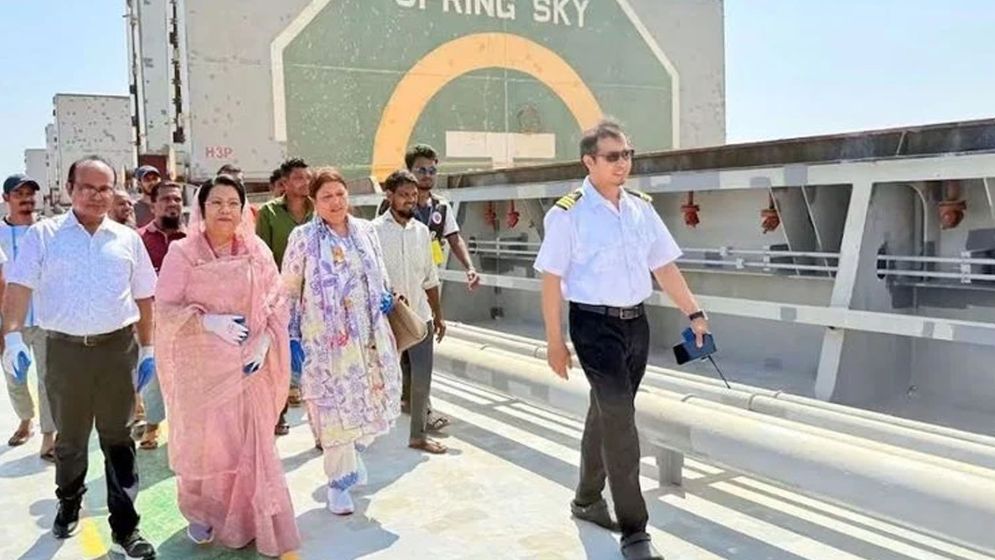 খাদ্যশস্যের নির্ধারিত মানদণ্ড কঠোরভাবে অনুসরণ করতে হবে: খাদ্যমন্ত্রী