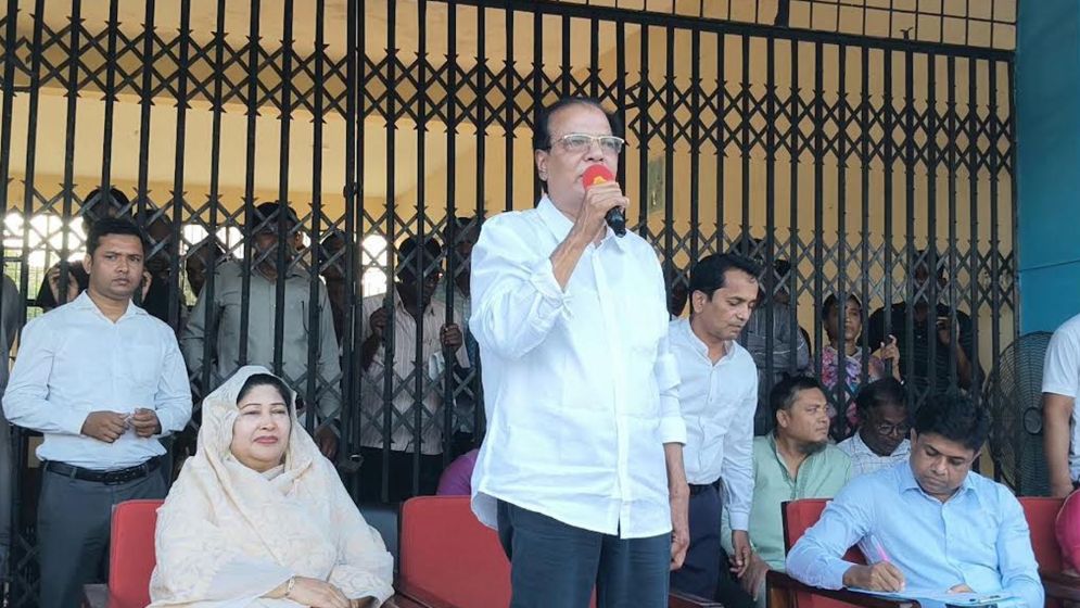 'খেলাধুলার মাধ্যমে শারীরিক ও মানসিকভাবে সুস্থ প্রজন্ম গড়ে তুলতে চাই'