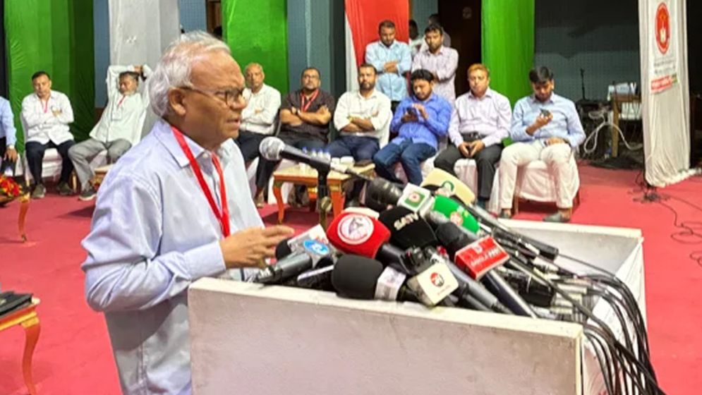 তরুণদের ভূমিকার কারণেই দেশ আবার ঘুরে দাঁড়াতে পেরেছে: রিজভী