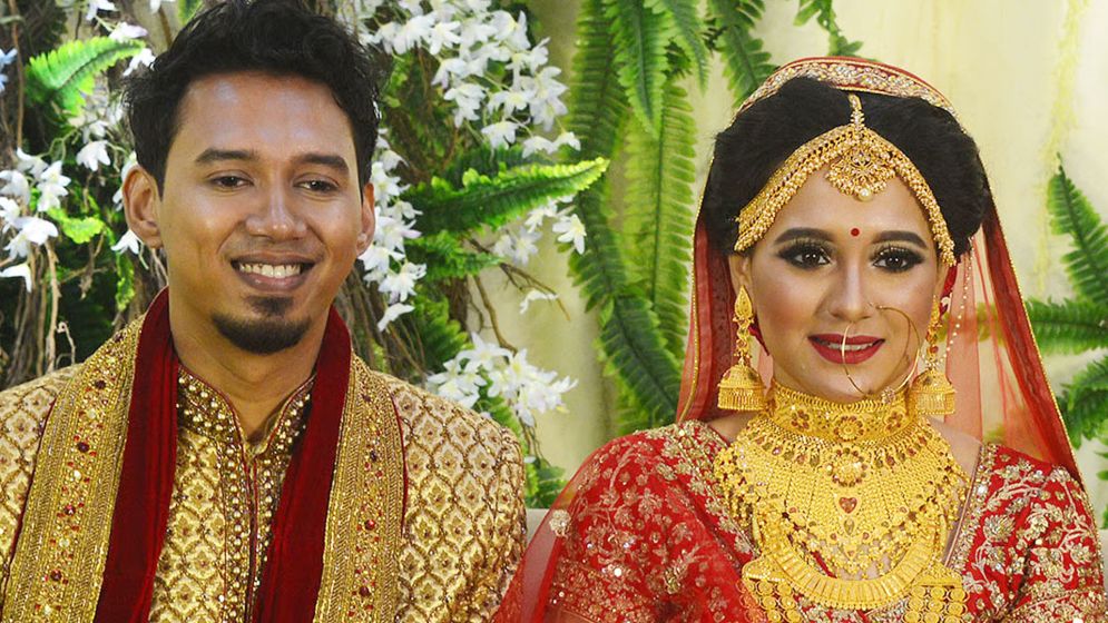 ভেঙে যাচ্ছে সাবিলা নূরের ৭ বছরের সংসার!