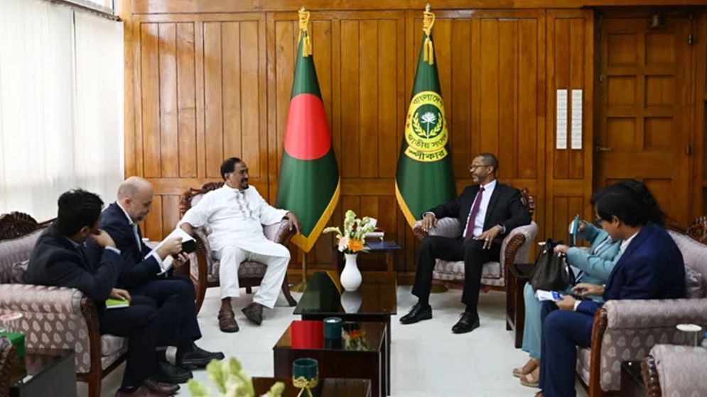 স্পিকারের সাথে ইউএনডিপি’র আবাসিক প্রতিনিধির সাক্ষাৎ