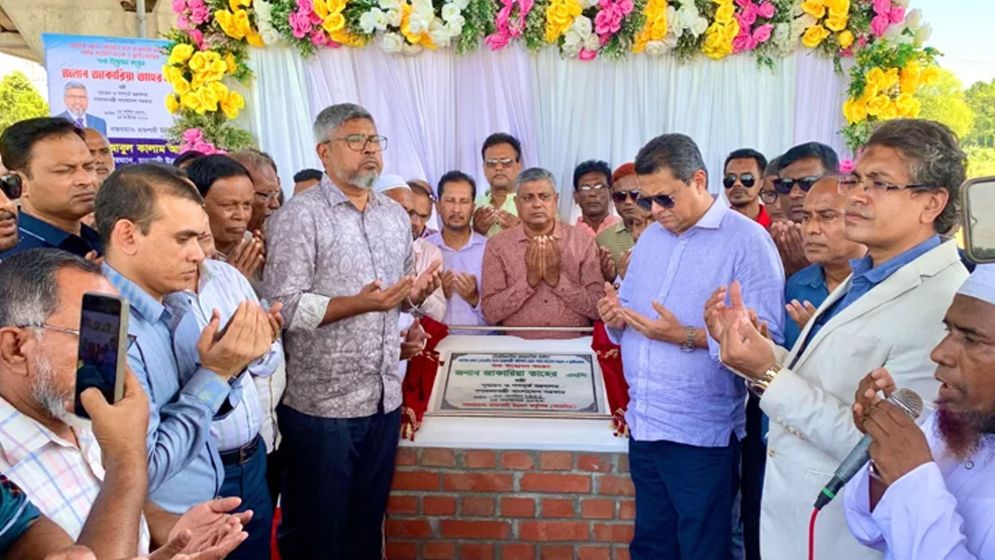 ভবন নির্মাণে আইন অমান্যকারীদের ছাড় নয়, বাধা দিলে কঠোর ব্যবস্থা: গণপূর্ত মন্ত্রী