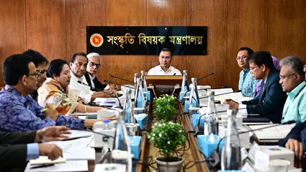 নিজস্ব সংস্কৃতি ও ঐতিহ্য তুলে ধরার নির্দেশনা প্রধানমন্ত্রীর