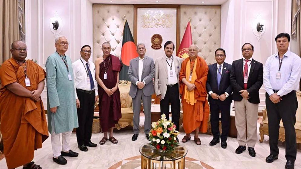 সংখ্যালঘুদের অধিকার নিশ্চিতে জাতীয় কমিটি গঠনের পরামর্শ রাষ্ট্রপতির