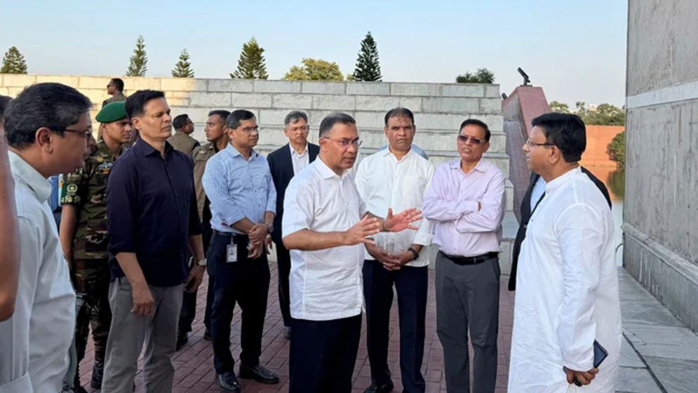 সংসদ ভবন প্রাঙ্গণ পরিচ্ছন্ন রাখা ও সংস্কারের নির্দেশ প্রধানমন্ত্র