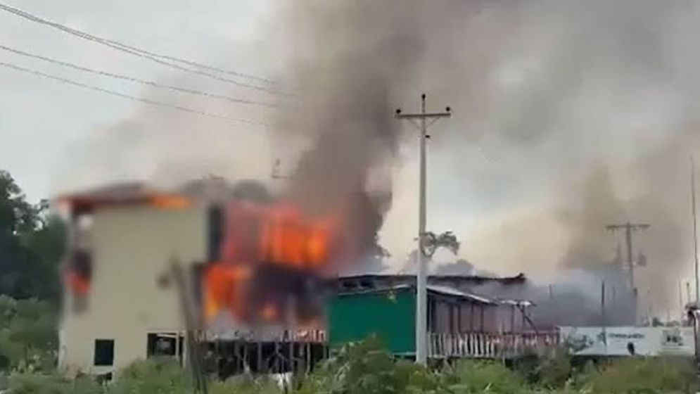 ইনানীতে রিসোর্টে আগুন, প্রাণ গেল ৫ পর্যটকের