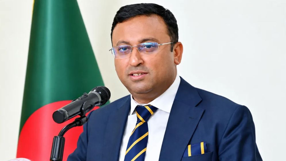 'বিদেশে বাংলাদেশিদের বিরুদ্ধে মামলার তথ্য সরকারকে জানানোর প্রত্যাশা করে ঢাকা'