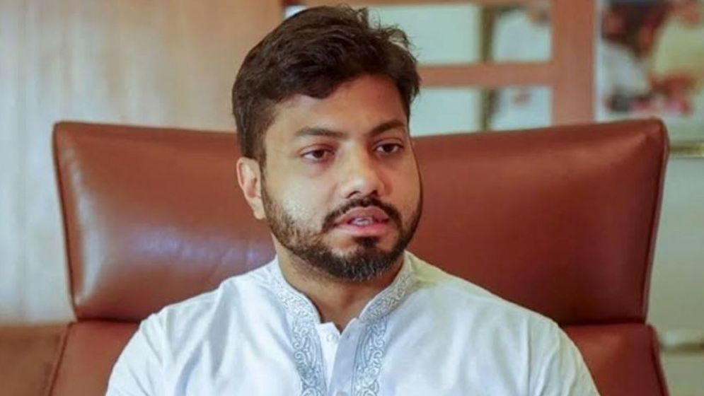 দুপুরে পদত্যাগের ঘোষণা দিতে যাচ্ছেন ইশরাক হোসেন