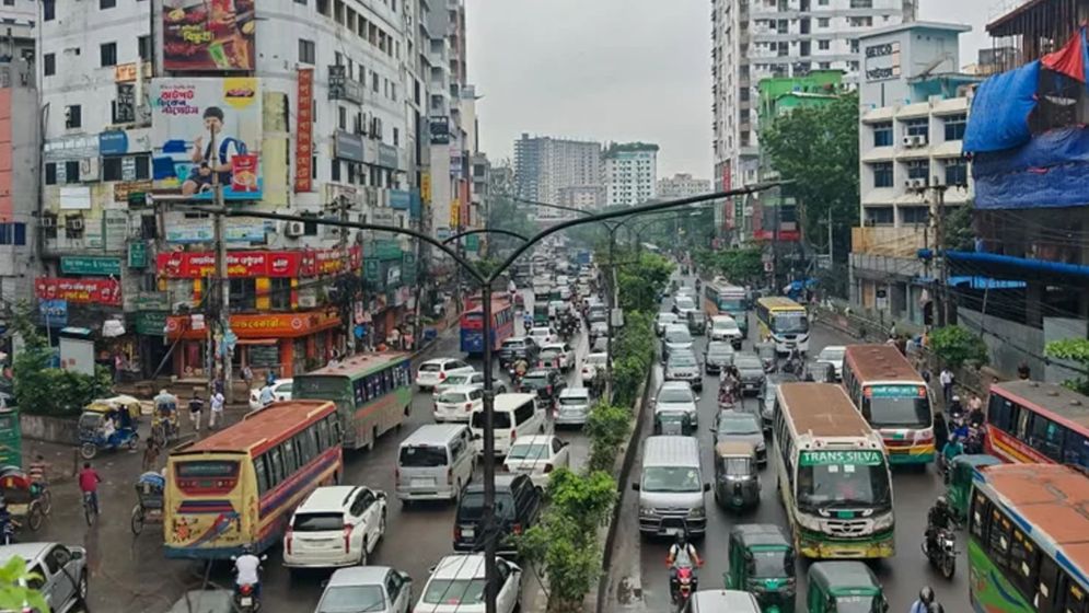 ঢাকার সড়কে শৃঙ্খলা ফেরাতে সরকারের ৪ উদ্যোগ