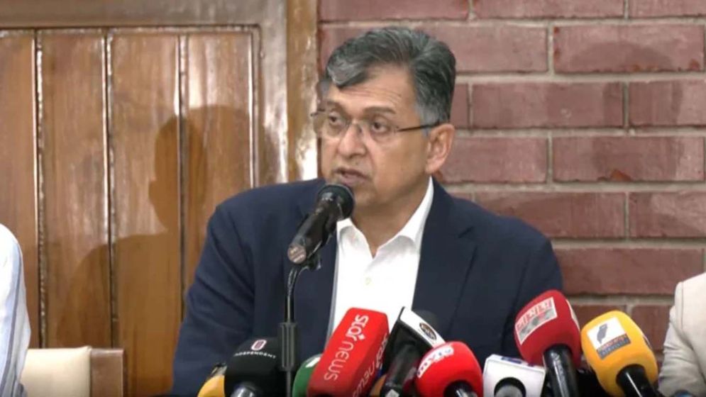 সুপ্রিম কোর্ট সচিবালয় প্রতিষ্ঠায় সরকারের প্রতিশ্রুতি আছে : স্বরাষ্ট্রমন্ত্রী