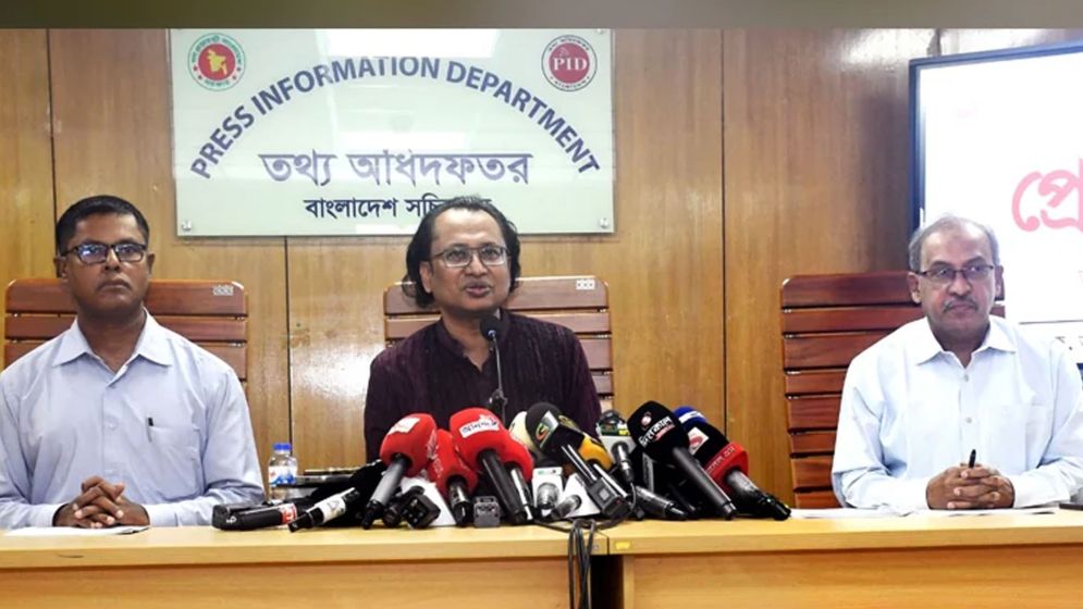 গুম ও বিচারবহির্ভূত হত্যাকাণ্ড সমর্থন করে না সরকার: তথ্য উপদেষ্টা