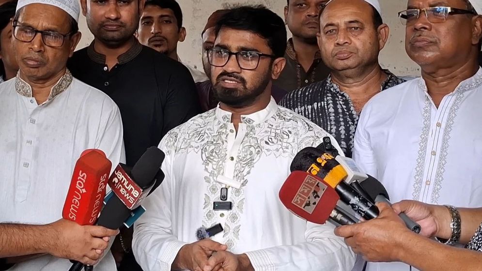 ক্ষমতায় যাওয়ার জন্য ভারতের সাথে গোপনে বৈঠক করছে জামায়াত: রাশেদ খাঁন