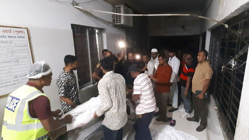 পাবনায় গুলিতে বিএনপি ও শ্রমিক লীগ নেতা নিহত