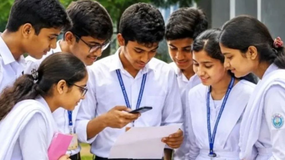 এইচএসসি ও সমমানের ফল প্রকাশ আজ, জানবেন যেভাবে